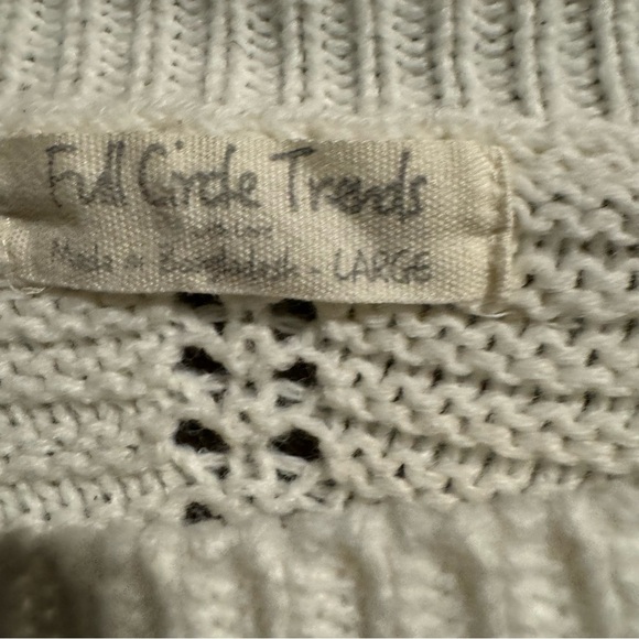 Full Circle Trends Chevron Knit Large Sweater - Picture 5 of 7